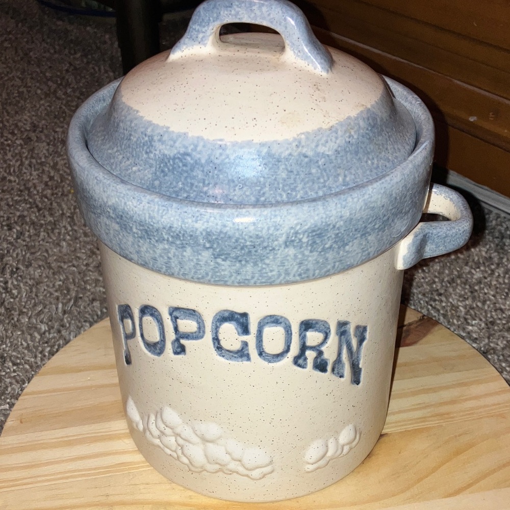 Hand Crafted Blue & White Popcorn Storage Jar Stoneware pottery 7”